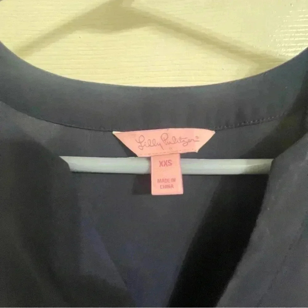 Lilly Pulitzer Gramercy Sleeveless Peplum Ruffle Blouse True Navy M XXS - Picture 4 of 9